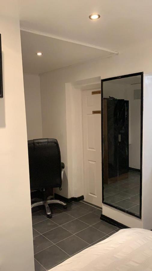 Comfort Studio London Exterior photo